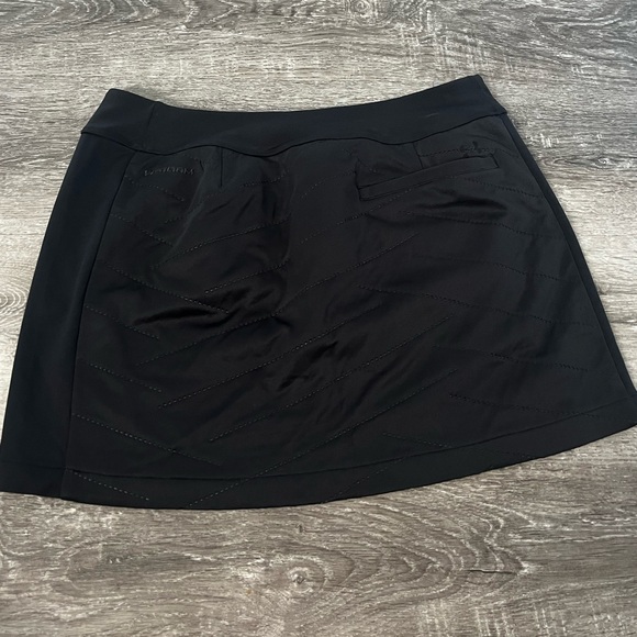 Under Armour golf skirt - Picture 2 of 4